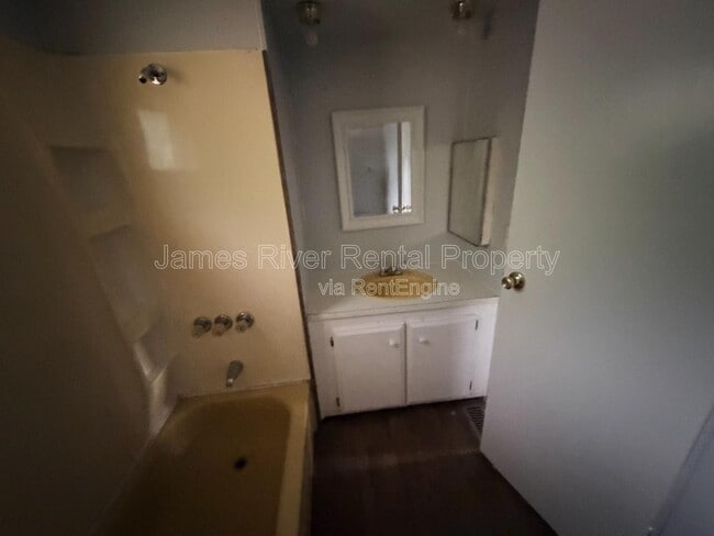 Photo - 27 Bonnydale Ln