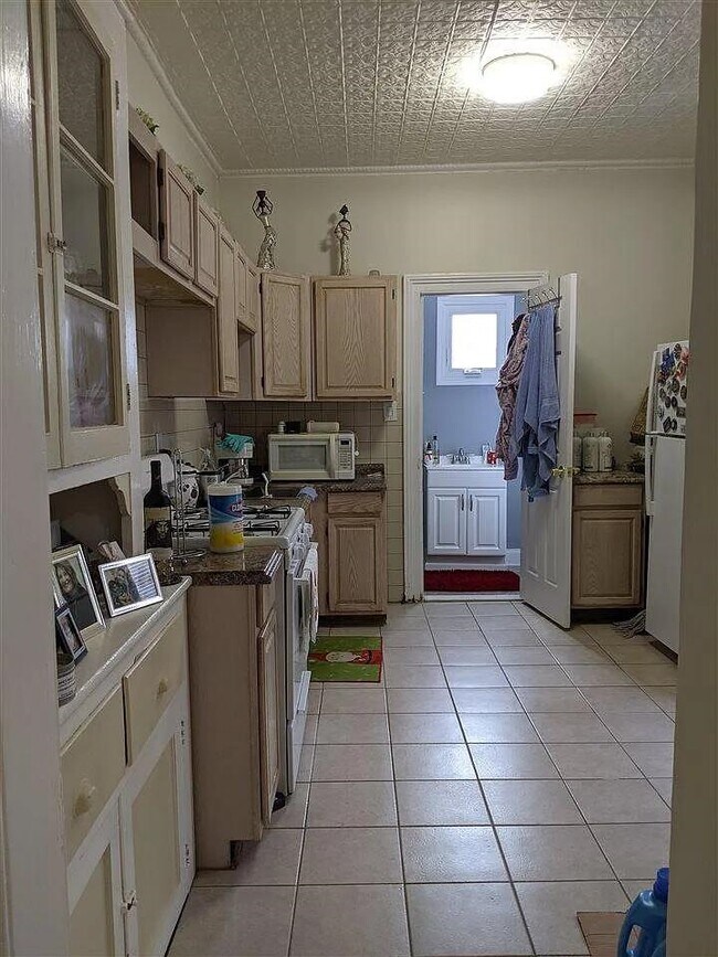 Photo - 41 Hutton St Unit 1