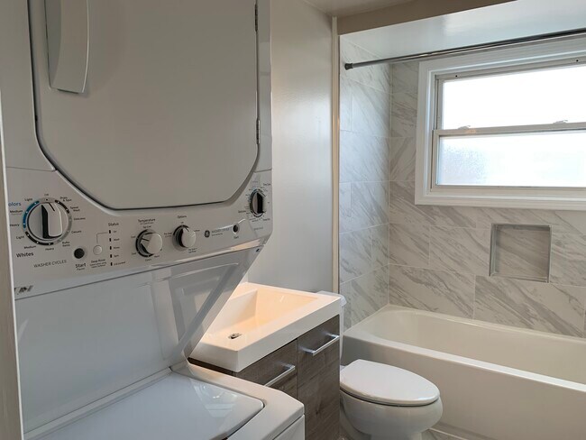 Photo - 1915 N Washington Ave Apartments Unit 2