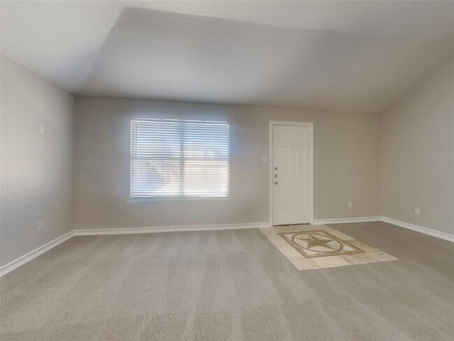 Photo - 29418 Fox River Dr