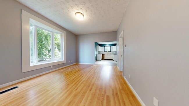 Photo - 131 Sturges Ave Unit 131