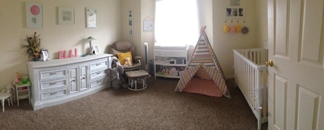 Photo - Stylish 3 bed 2.5 bath town home in Provo