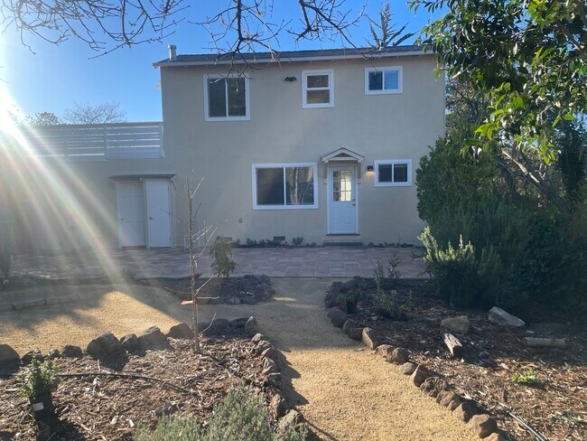 Backyard - 836 Seacliff Dr