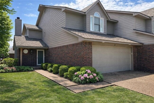 Photo - 27 W La Quinta Ct