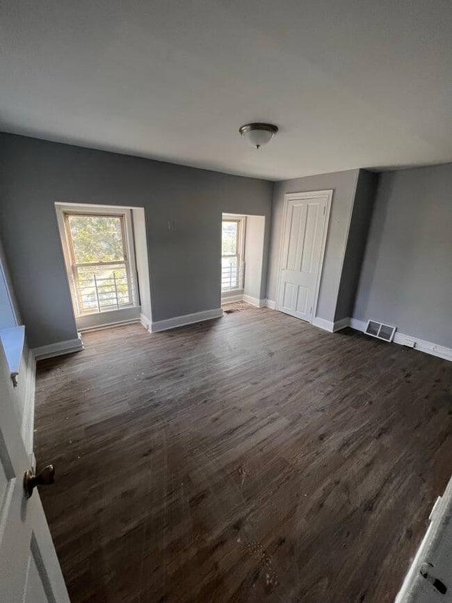 Photo - 44 Champion Rd