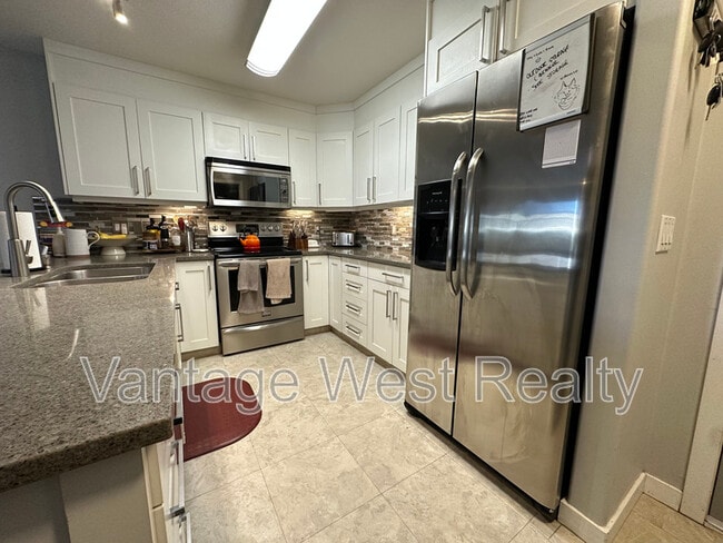 Building Photo - 1950-1950 Durnin Rd