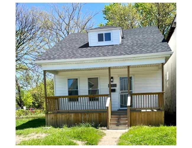 Building Photo - Beautifully renovated Lasalle Gardens home