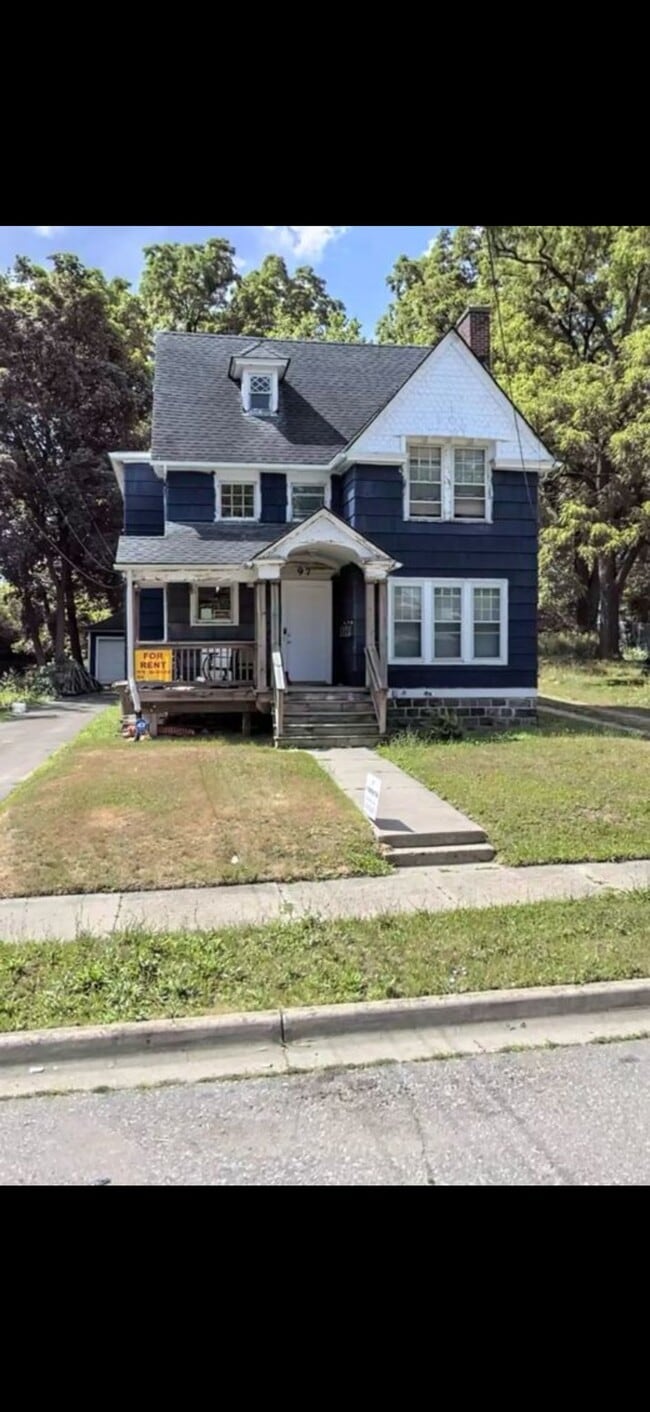 Building Photo - 97 Mary Day Ave