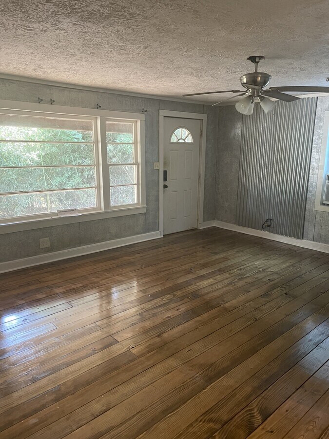 Photo - 2616 John Rankin Hwy