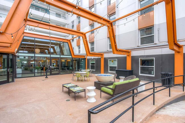 Outdoor Terrace - Avenue 8 at Mayfair