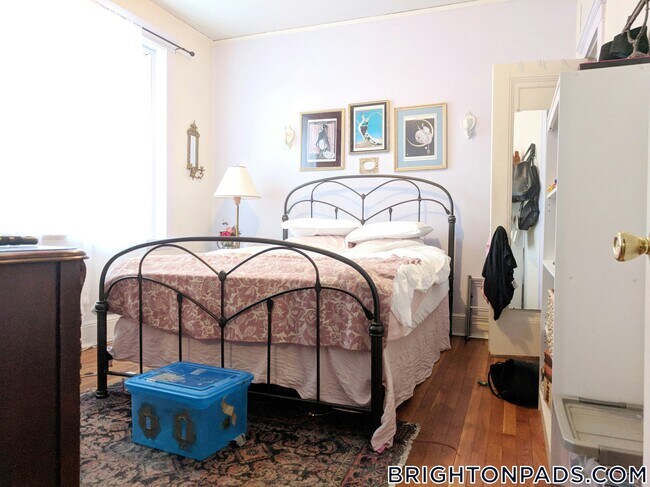 Photo - 1820 Commonwealth Ave Unit 31