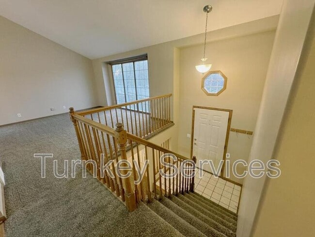 Photo - 2107 Queen Dr