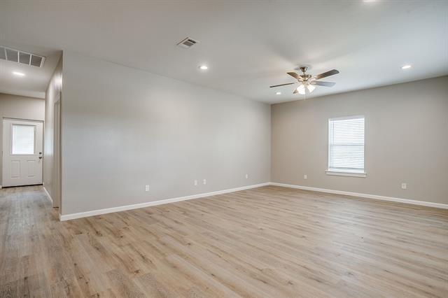 Photo - 133 Winners Cir