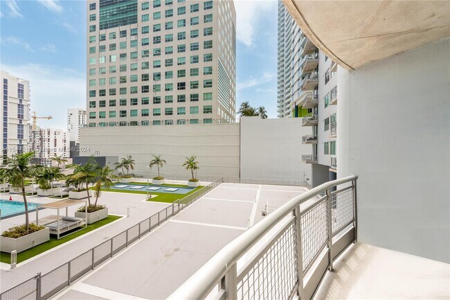 Photo - 690 SW 1st Ct