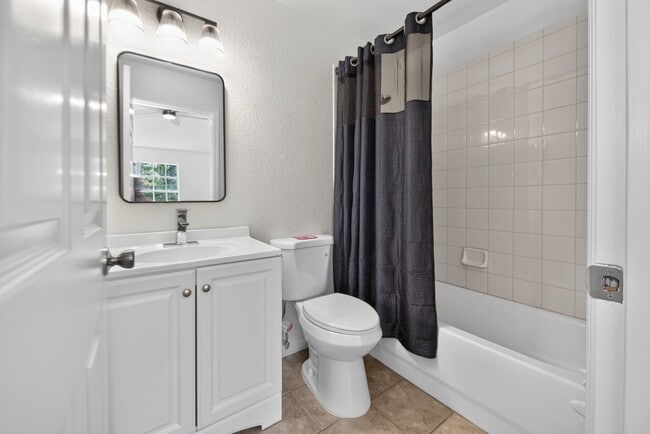 Photo - 4214 Plantation Cove Dr