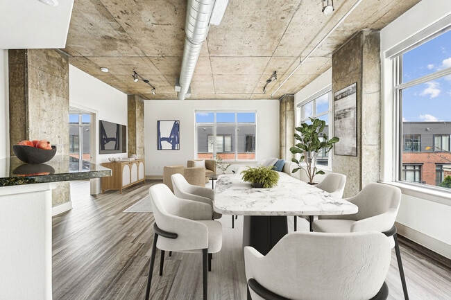 The Crescent at Fells Point apartments — community photo