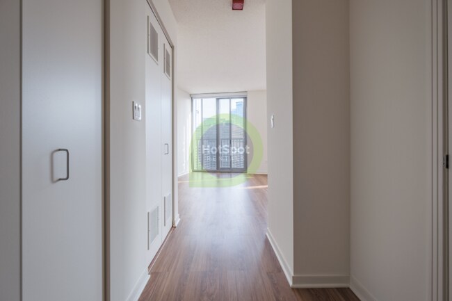 Photo - 504 W Grand Ave