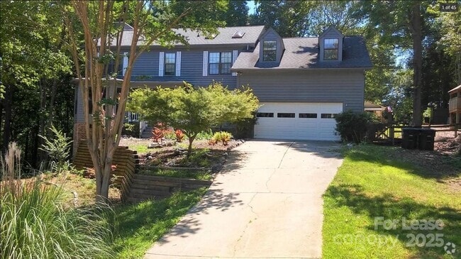 Building Photo - 4167 Greenview Ct Rental