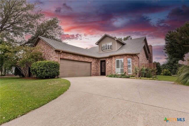 Photo - 4512 Sunflower Ln House