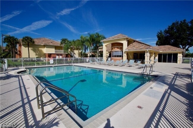 Photo - 6360 Aragon Way Unit 206