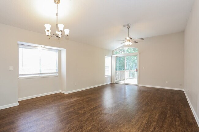 Photo - 10321 Homard Blvd N