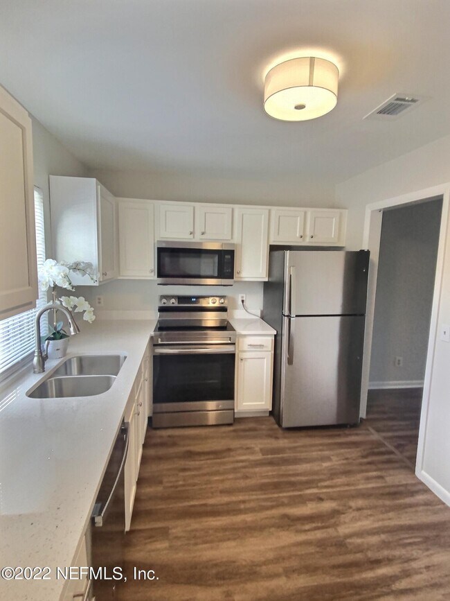 Photo - 1815 Van Wert Ave