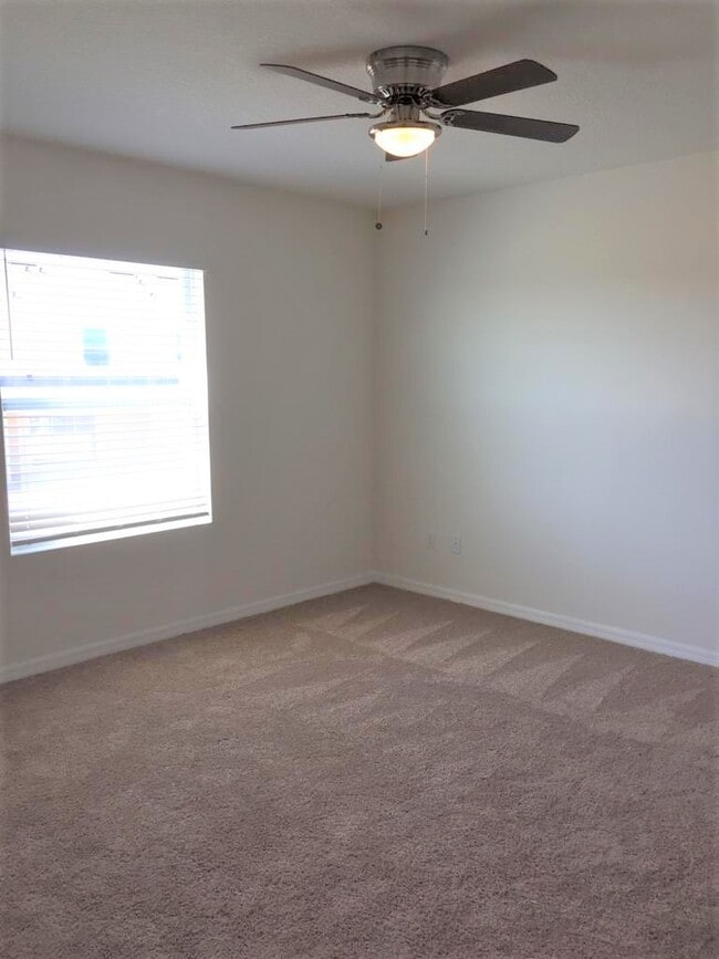 Building Photo - 9026 Pinales Way