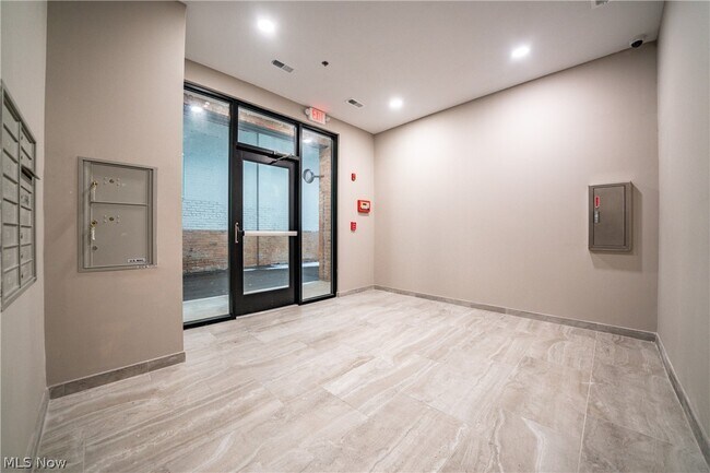 Photo - 3800 Euclid Ave Unit 106