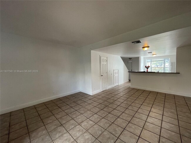 Photo - 23 SW 3rd St