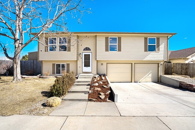 Photo - 500 Broadview Dr