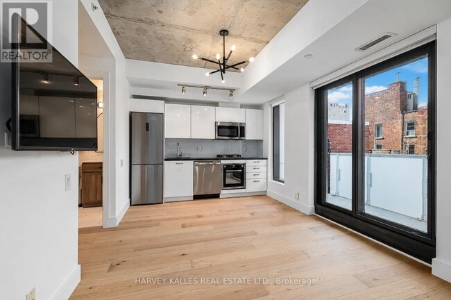 Photo - 11 Charlotte St Unit 507