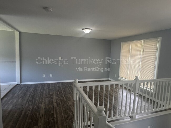 Photo - 43 N Walnut Ln