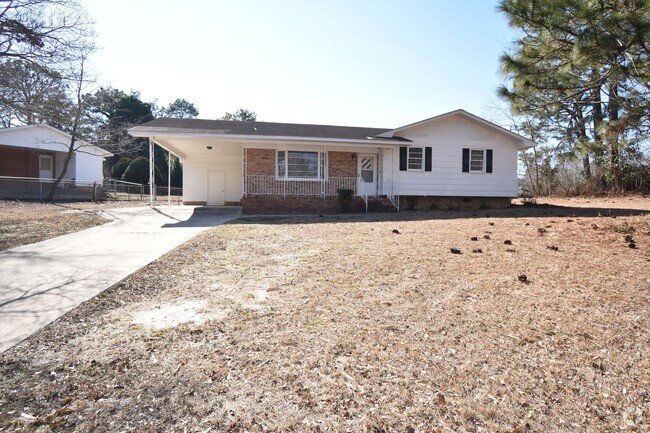 Building Photo - Coming Soon: 3 Bedroom and 1.5 Bath Home- ...