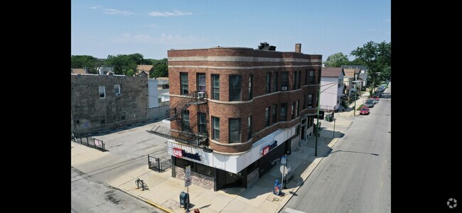 Building Photo - 3652 S Wallace St Unit 3N Rental