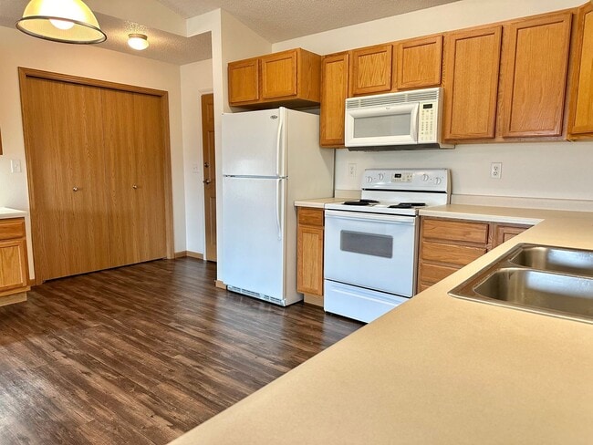 Photo - 2 Bedroom 2 Bath - South Fargo - November 1st Unit 206