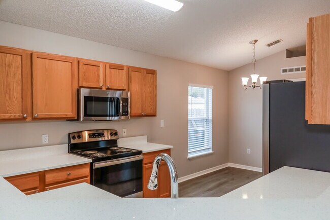 Photo - 1812 Norseman Ct
