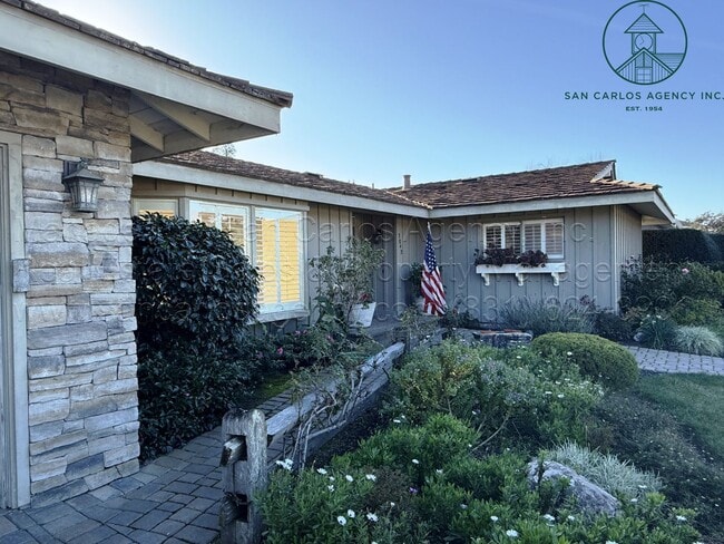 Photo - 7042 Valley Greens Cir