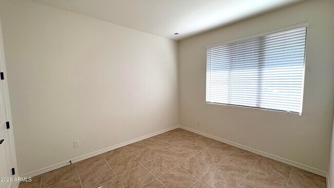 Photo - 5602 W Mauna Loa Ln