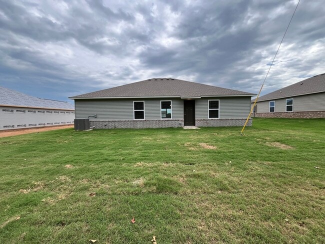 Photo - **PRELEASING NOW!!** NEW Four Bedroom | Two Bath Home in Pea Ridge