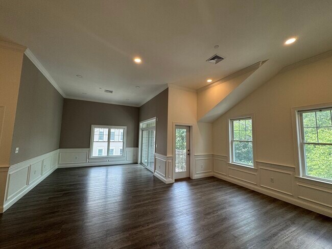 Photo - 320 Middlesex Ave Unit C408