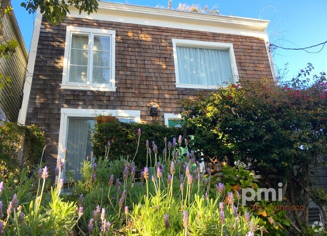 Building Photo - Charming Two-Story House in Noe Valley – A...