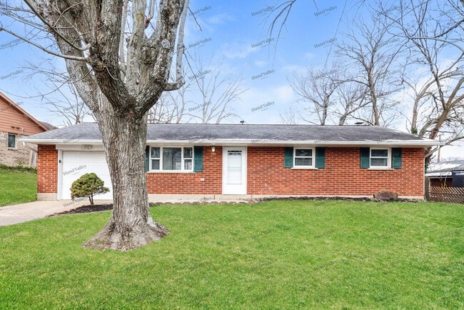 Building Photo - 705 Peach Orchard Dr