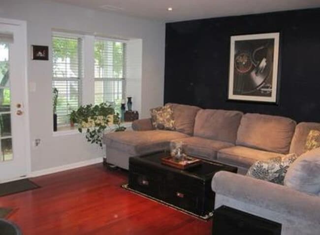 Building Photo - 4550 28th Rd S Unit A Rental