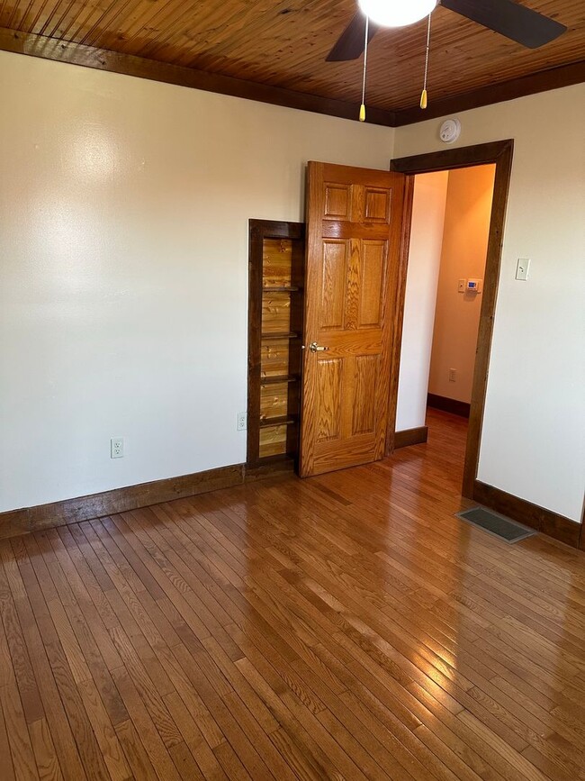 Photo - 3113  A,B,C Unit 3113 #C