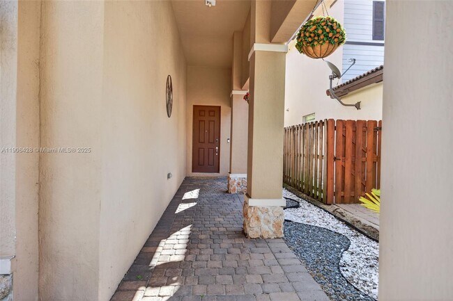 Photo - 379 NE 25th Terrace