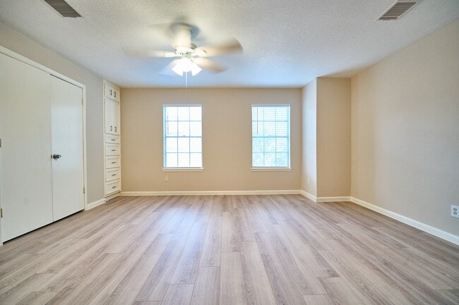 Photo - 10818 Briar Forest Dr Unit 34
