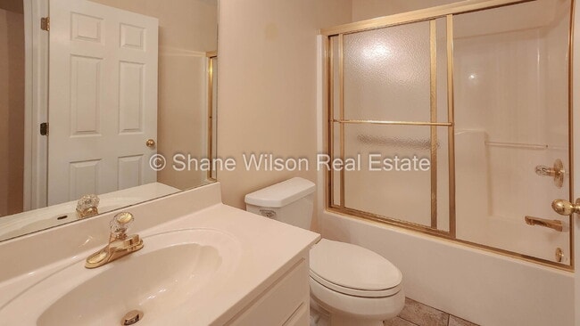 Photo - Spacious 3-Bed, 3-Bath Townhouse in Dalton