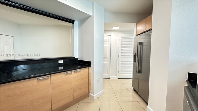 Photo - 140 S Dixie Hwy Unidad 808 Rental