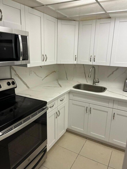 Photo - 1758 NW 55th Ave