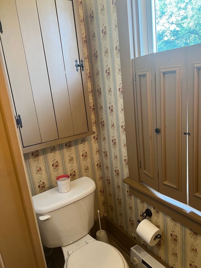 Photo - Historic 3 bedroom 1.5 bath home!